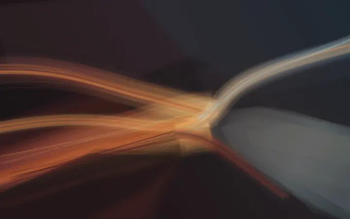 Where Heat Learns Another Route: cumulative painting state 3 of 4; Polished bilateral light trails converge at a payoff node; the result is technology-brand motion wallpaper.